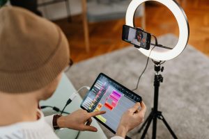 Producción musical, lanzamientos